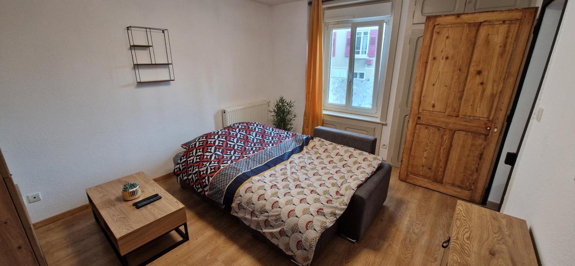 Le Petit Colin Rdc Apartment ปงตาร์ลีเย ภายนอก รูปภาพ